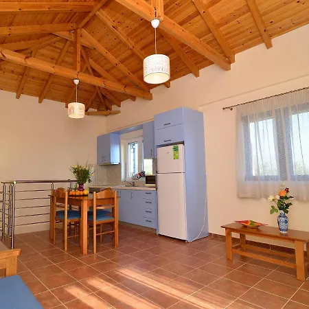 Сasa de vacaciones Iris Stone House/Amazing View/1Km To The Beach West Mani